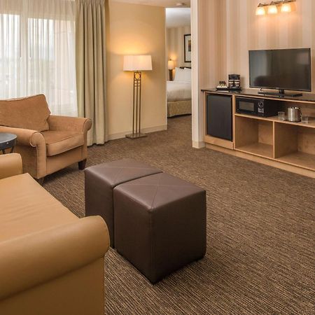 Doubletree By Hilton Portland - Beaverton Εξωτερικό φωτογραφία