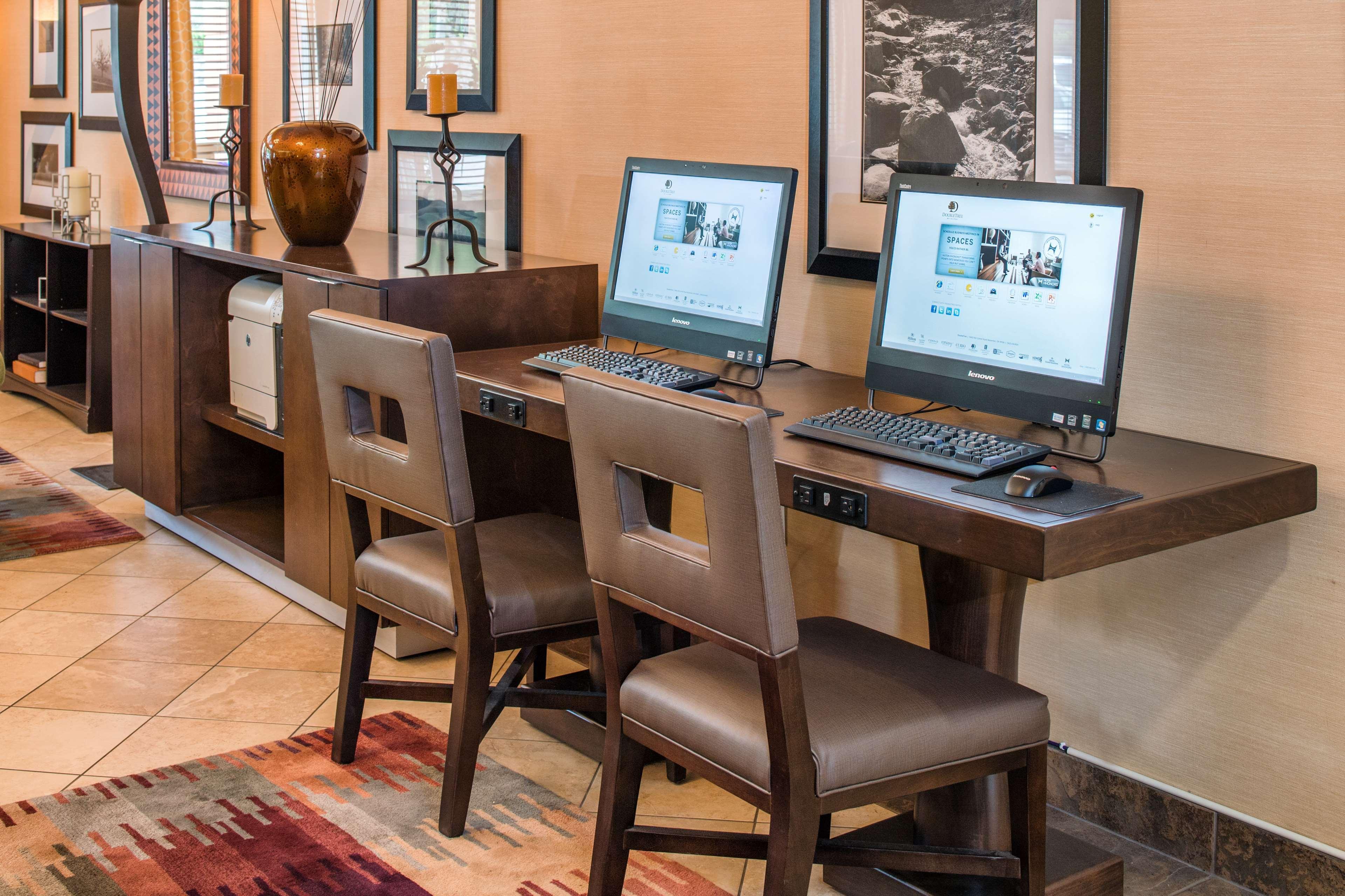 Doubletree By Hilton Portland - Beaverton Εξωτερικό φωτογραφία